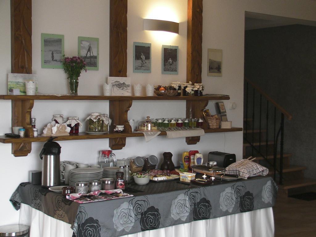 Willa Grywald Room photo